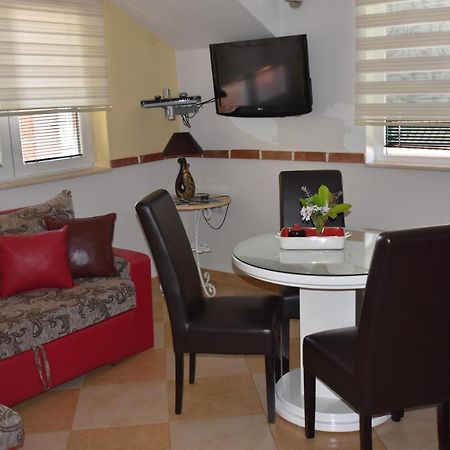 Apartments Scepanovic 티바트 외부 사진