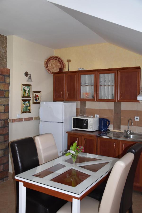 Apartments Scepanovic 티바트 외부 사진