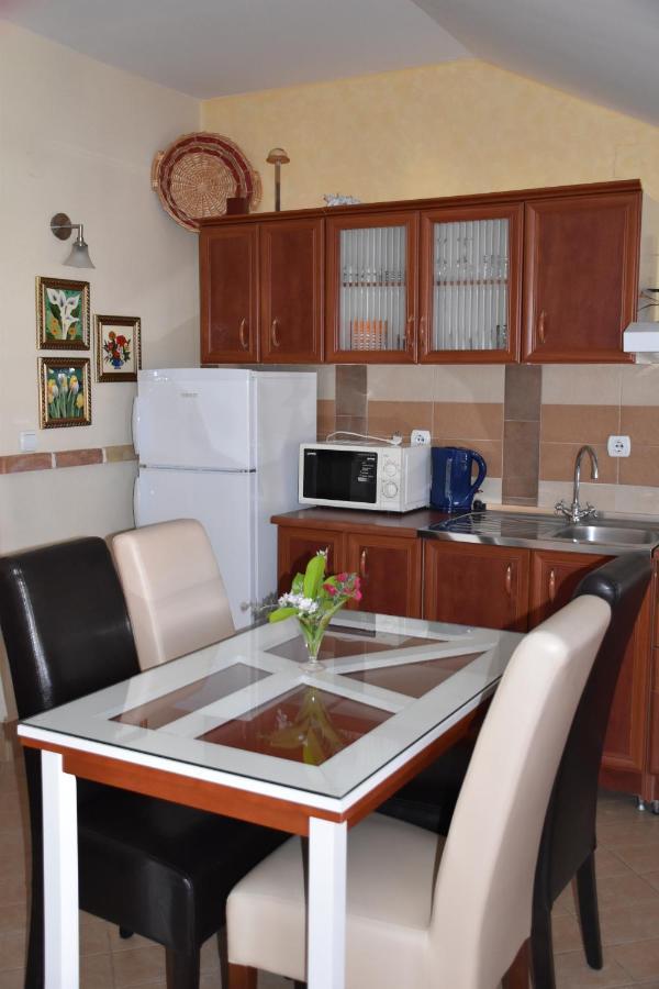 Apartments Scepanovic 티바트 외부 사진